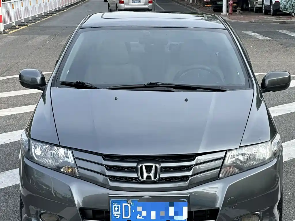 Honda City Classic 2011 — фото 2