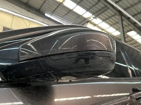 Land Rover Discovery Sport 2023
