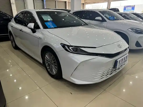 Toyota Camry 2024