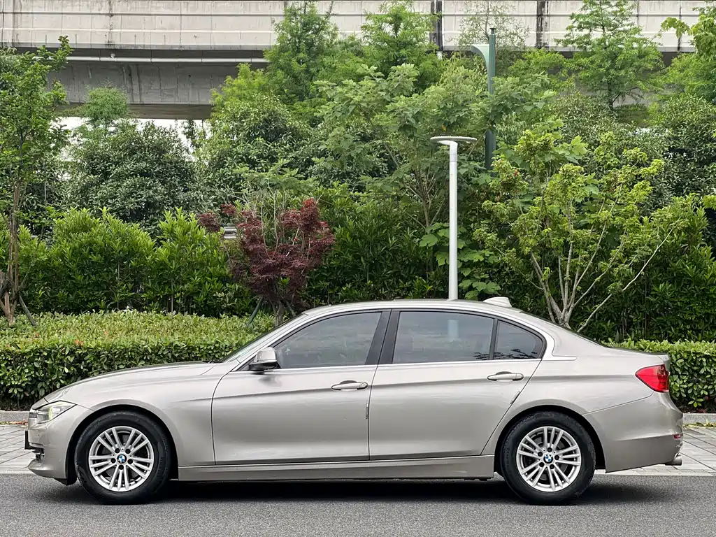 BMW 3 Series 2015 — фото 7