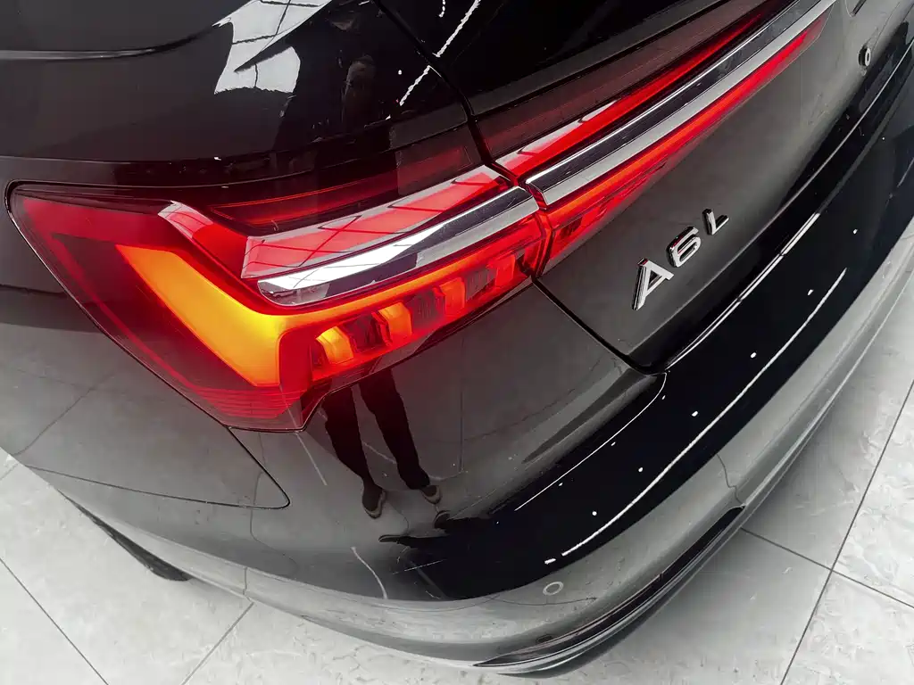Audi A6L 2019 — фото 6