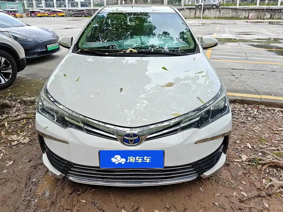 Toyota Corolla 2019 — фото 2