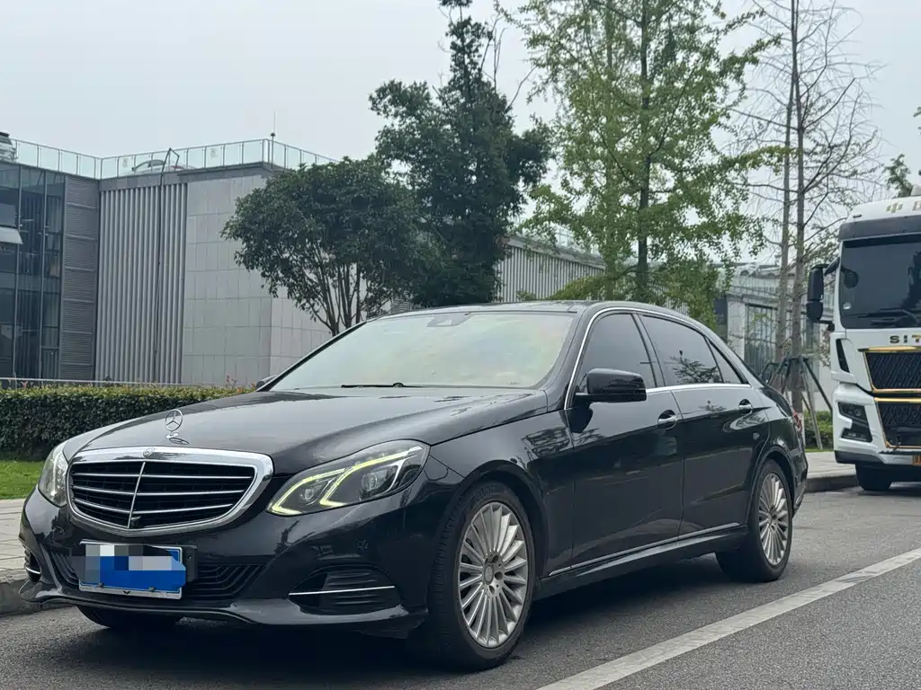 Mercedes-Benz E-Class 2014