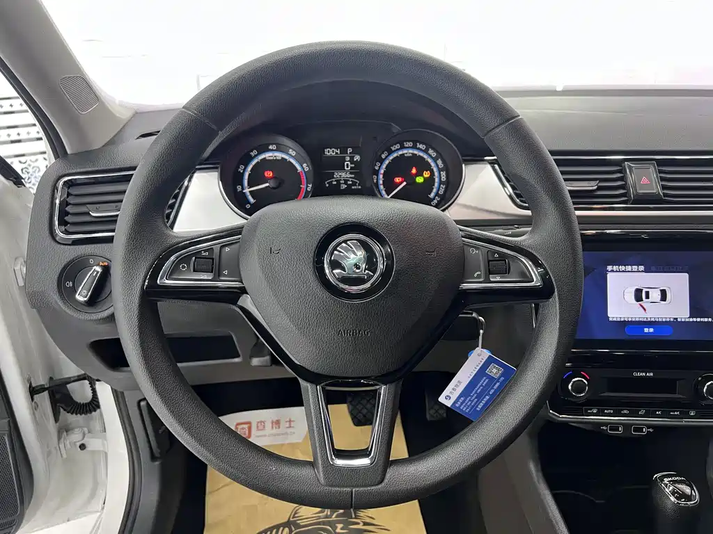 Skoda Rapid 2022 — фото 10