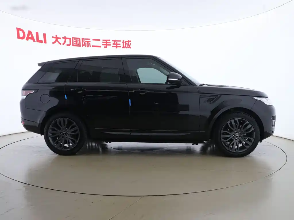 Land Rover Range Rover Sport 2017 — фото 11