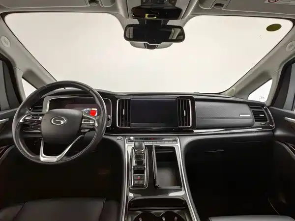 GAC Trumpchi M8 2021