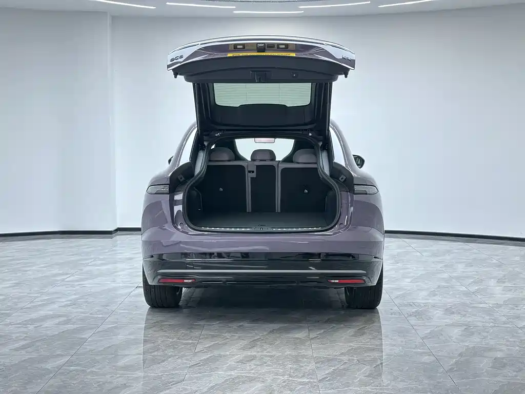NIO EC6 2025 — фото 10