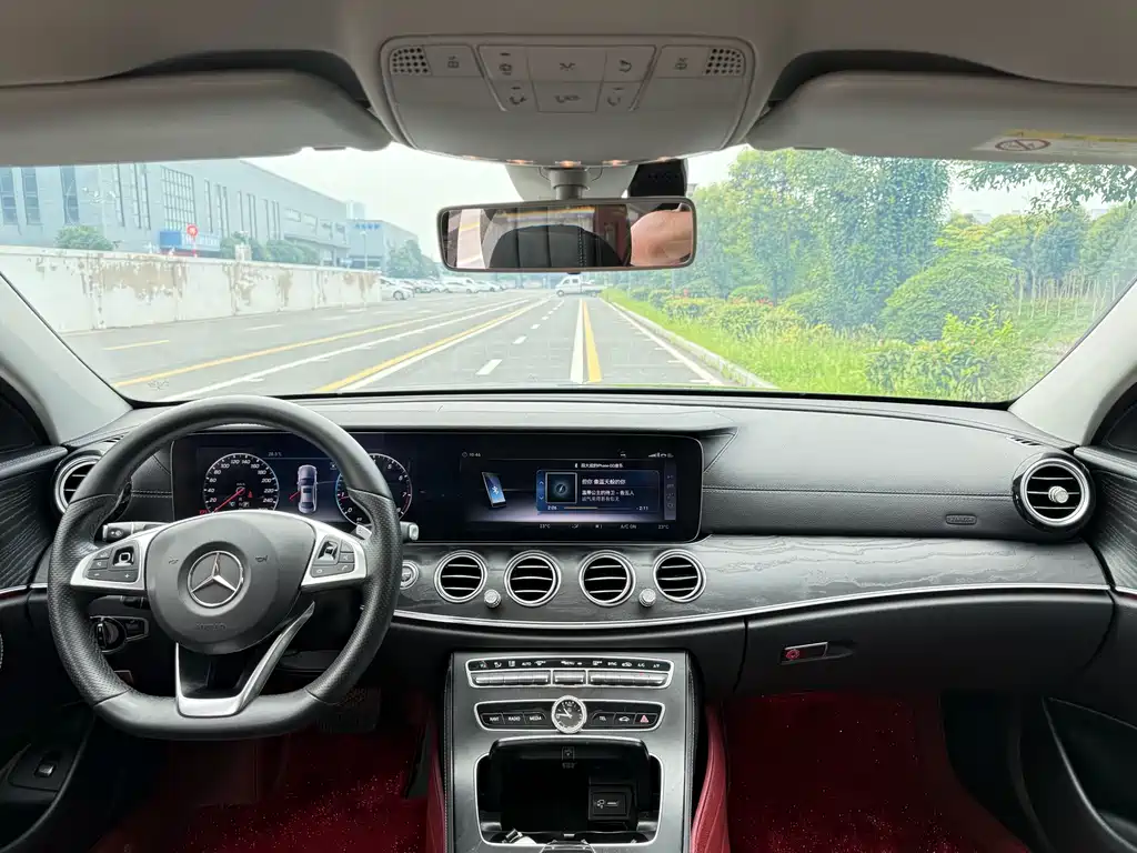 Mercedes-Benz E-Class 2018