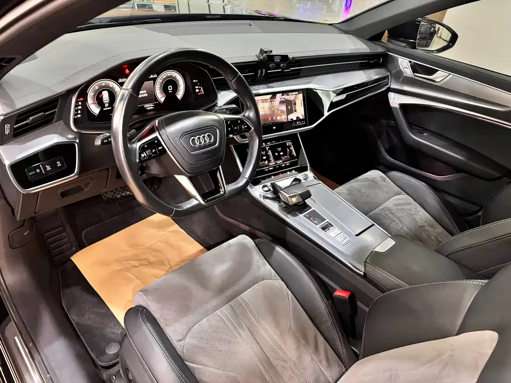 Audi A6L 2023 — фото 9