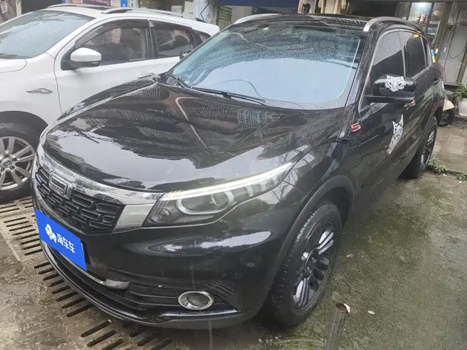 Qoros 5 2018