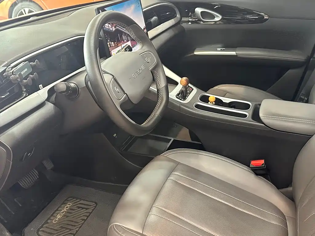 Geely Galaxy Starwish 2025 — фото 8