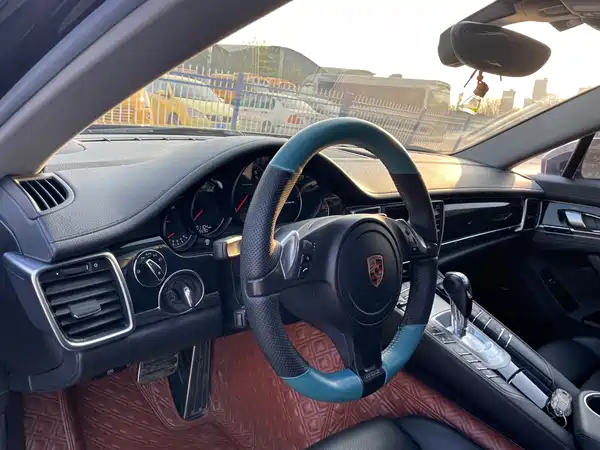 Porsche Panamera 2016