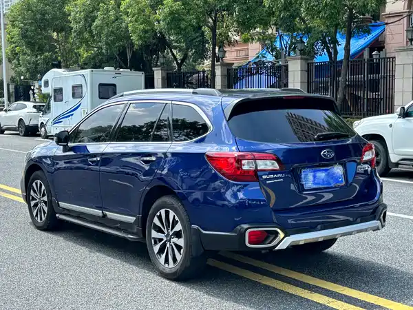 Subaru Outback 2016