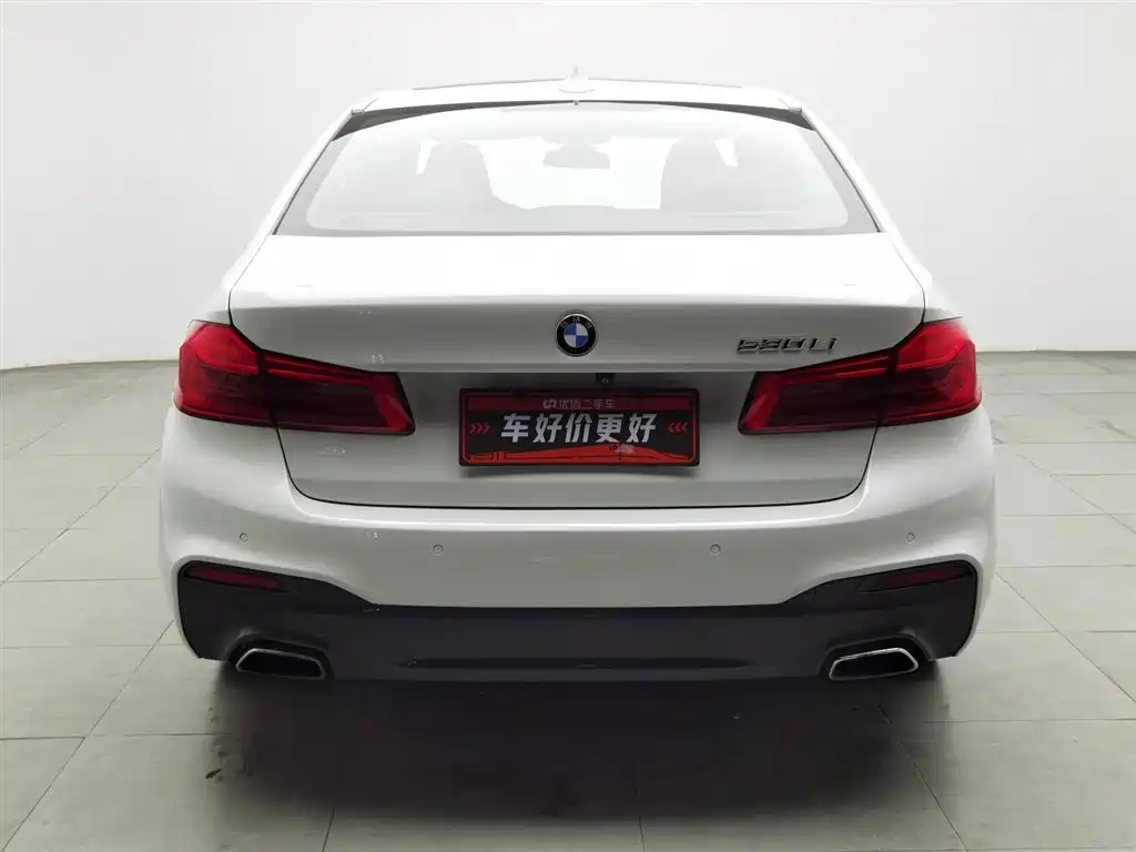 BMW 5 Series 2018 — фото 4