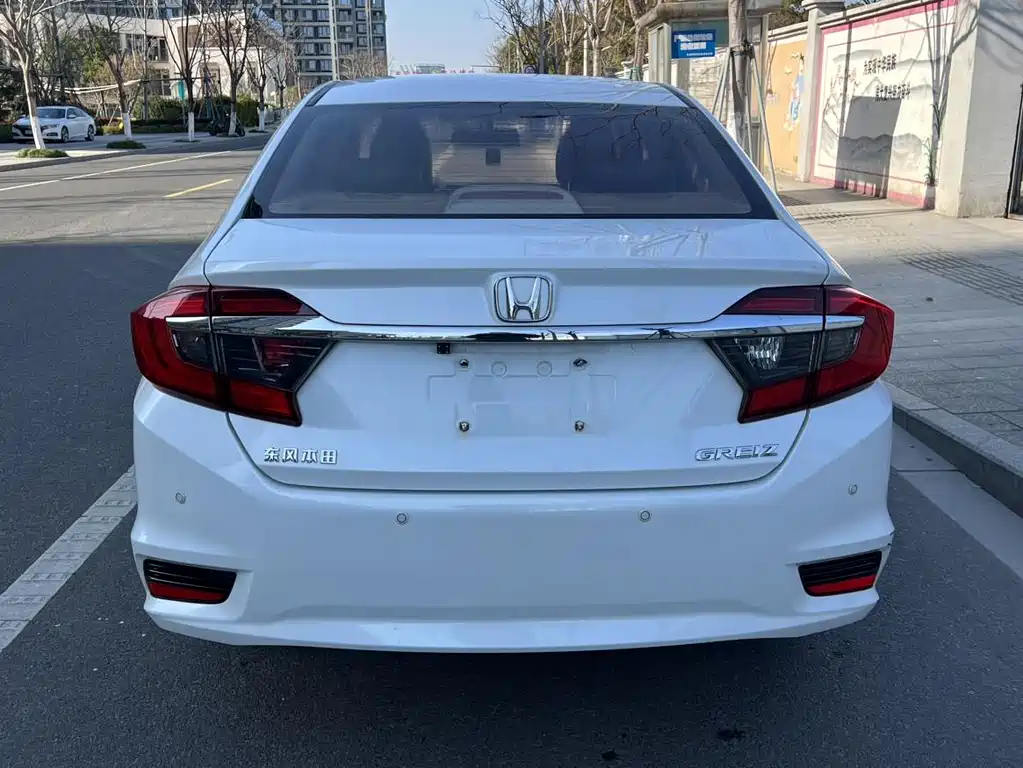 Honda Greiz 2018 — фото 16