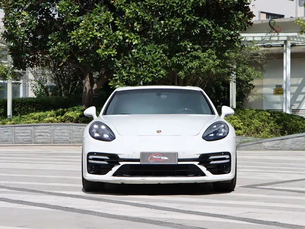 Porsche Panamera 2012 — фото 2
