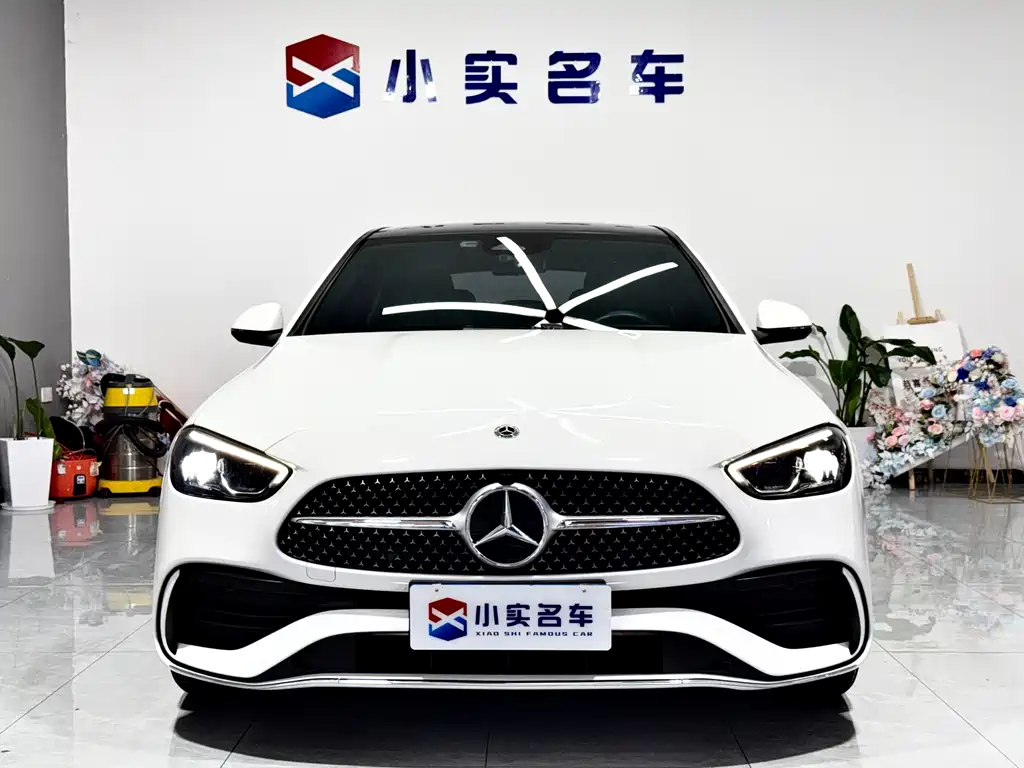 Mercedes-Benz C-Class 2021