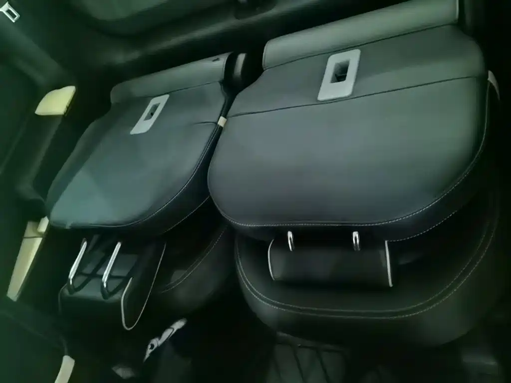Baojun Kiwi EV 2022 — фото 17
