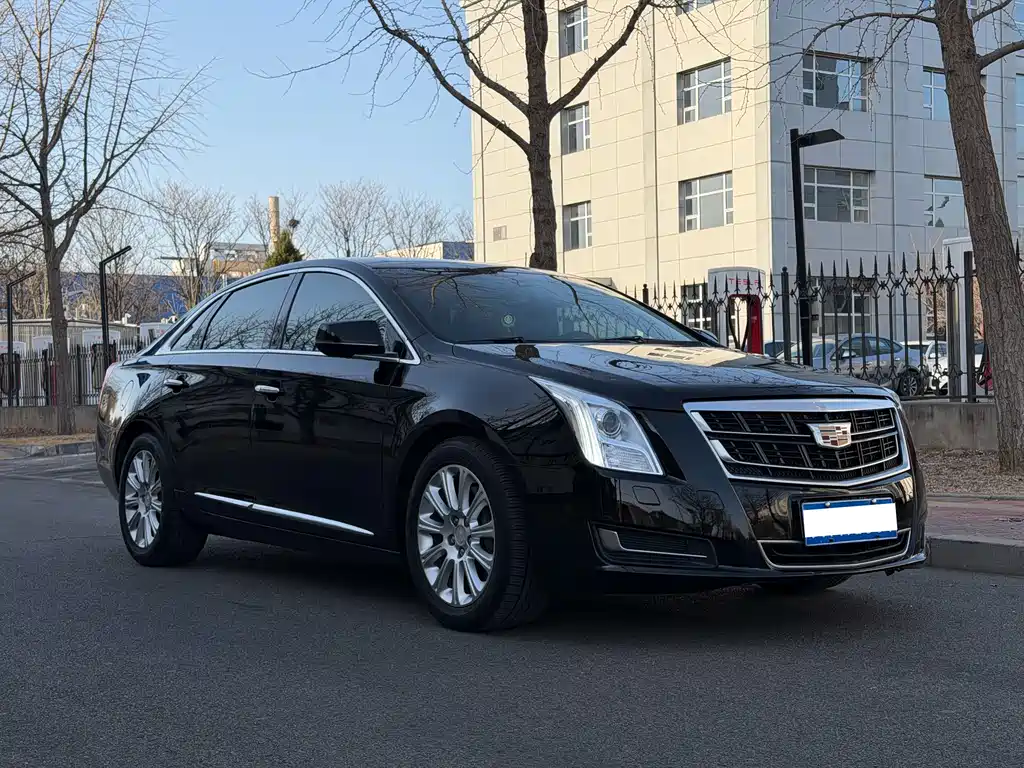 Cadillac XTS 2017 — фото 3