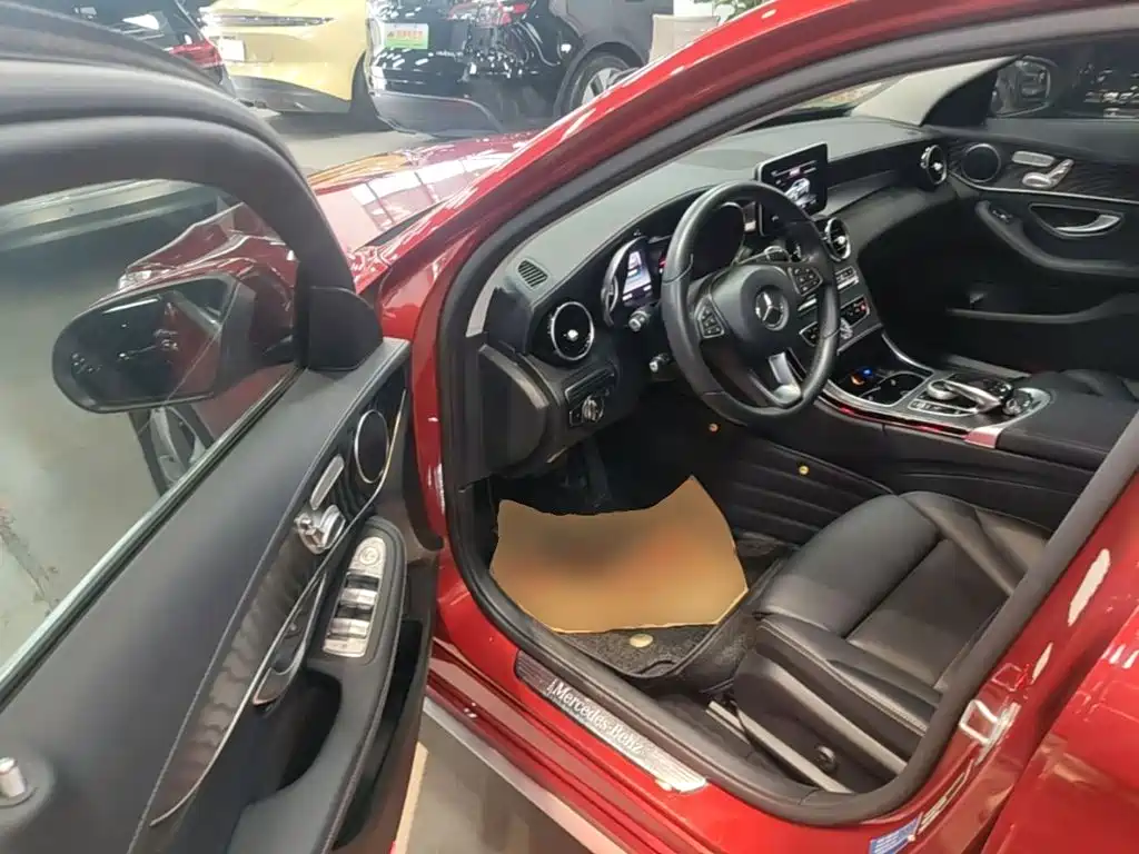 Mercedes-Benz C-Class 2017 — фото 16