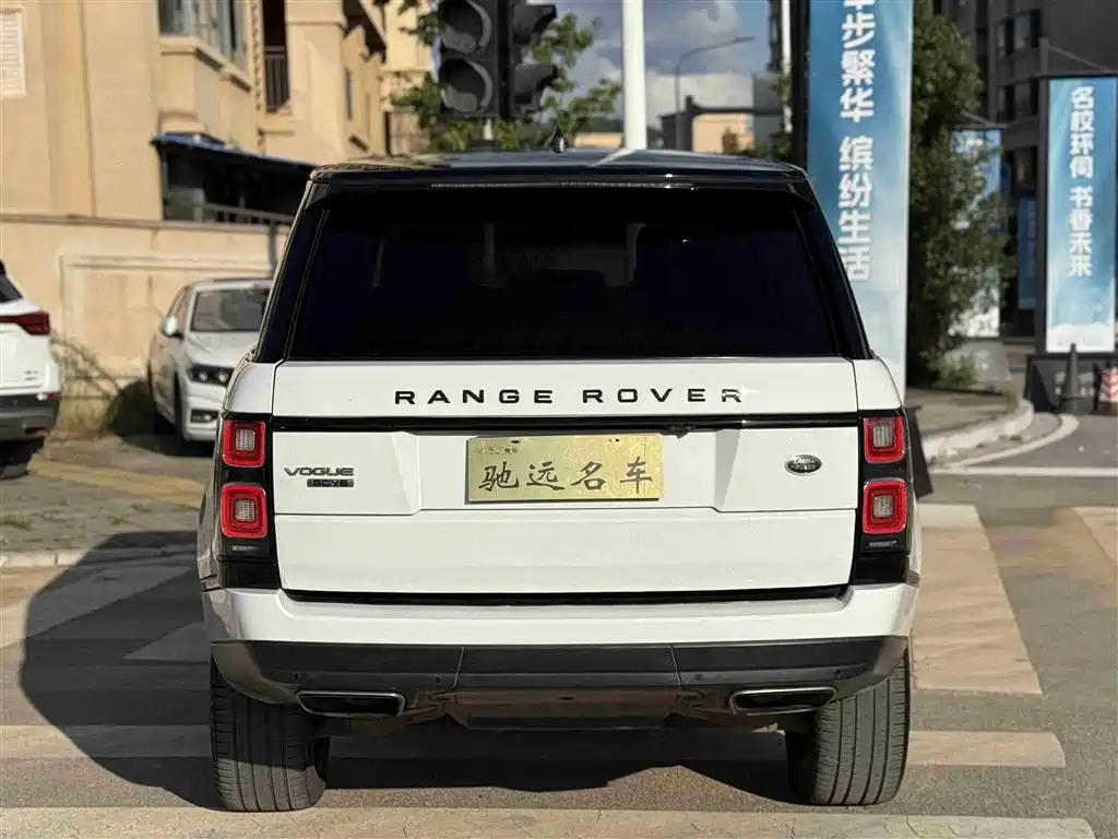 Land Rover Range Rover 2019 — фото 16