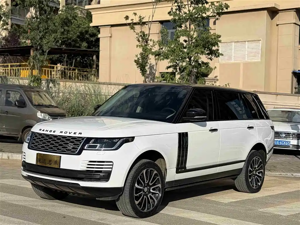 Land Rover Range Rover 2019 — фото 1