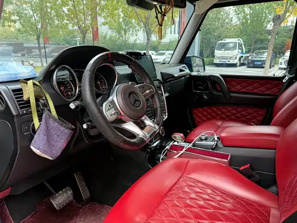 Mercedes-Benz G-Class 2017