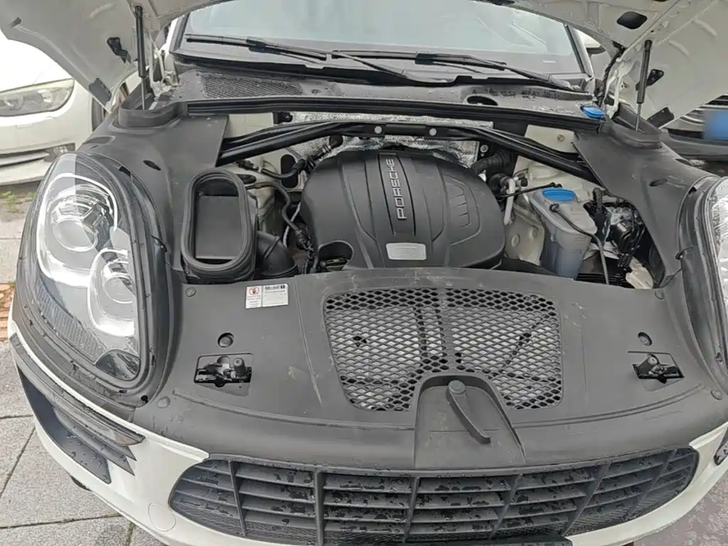 Porsche Macan 2015 — фото 20