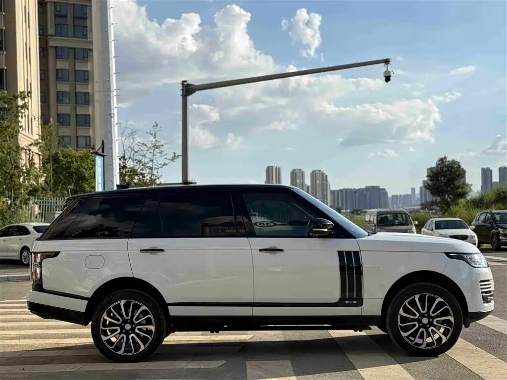 Land Rover Range Rover 2019 — фото 14