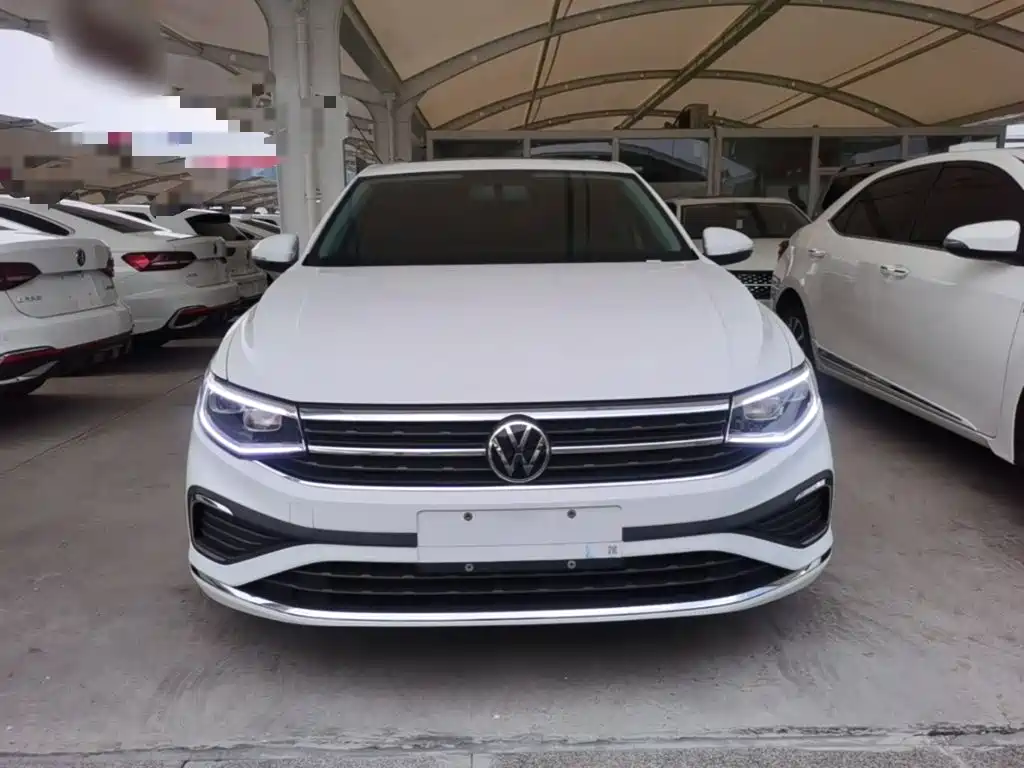 Volkswagen Bora 2025