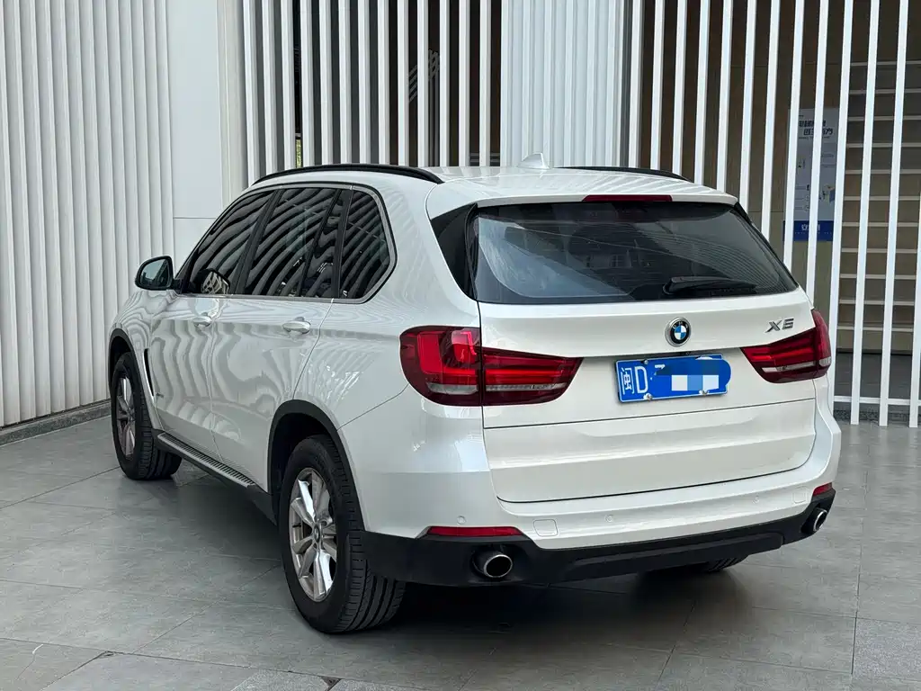 BMW X5 2015 — фото 10