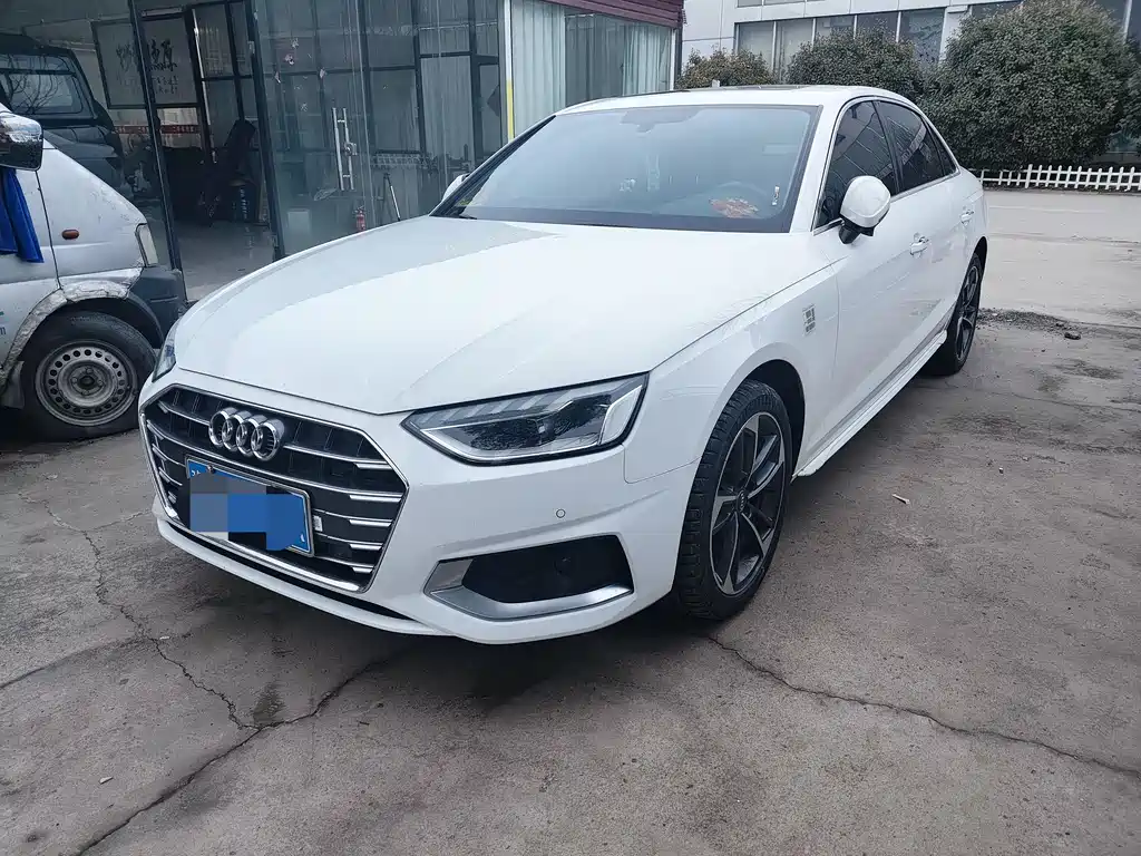 Audi A4L 2021