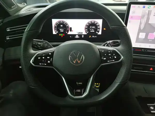 Volkswagen Tiguan L 2024