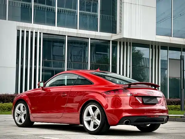 Audi TT 2011
