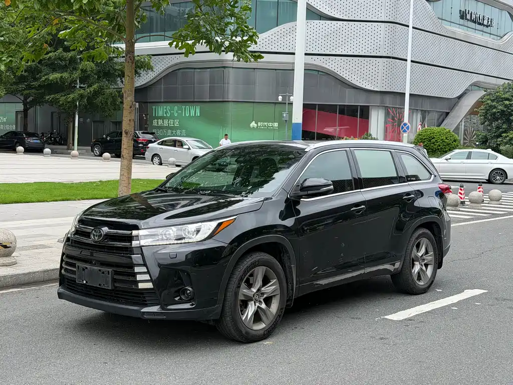 Toyota Highlander 2018
