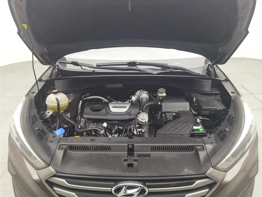 Hyundai Tucson 2018 — фото 6