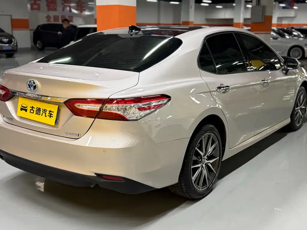 Toyota Camry 2022
