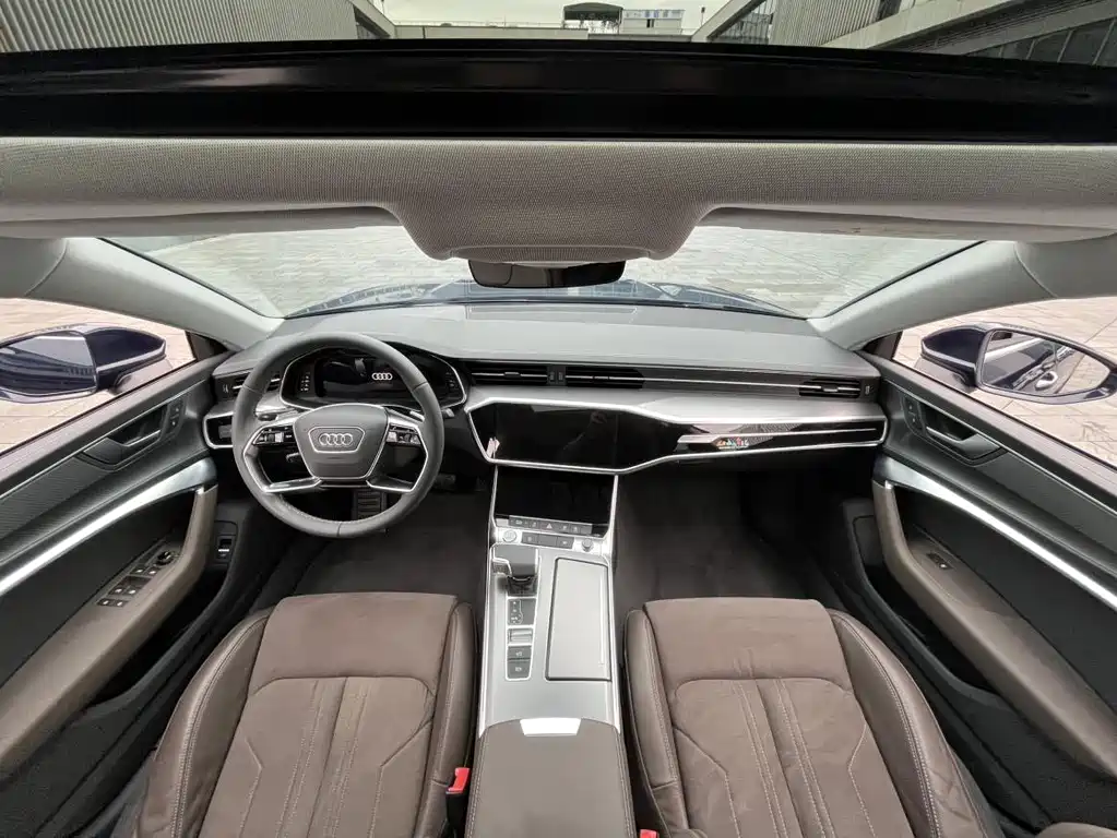 Audi A7L 2022 — фото 7