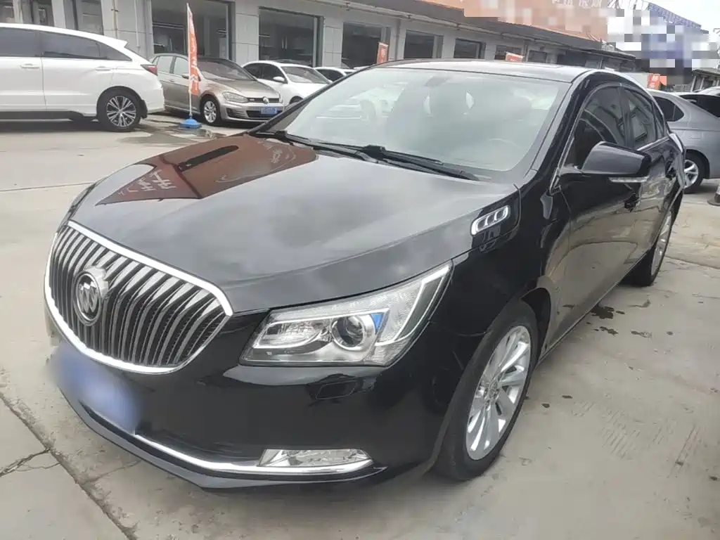 Buick LaCrosse 2015 — фото 2