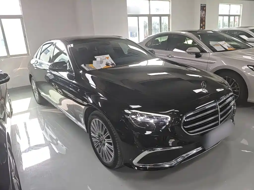 Mercedes-Benz E-Class 2023