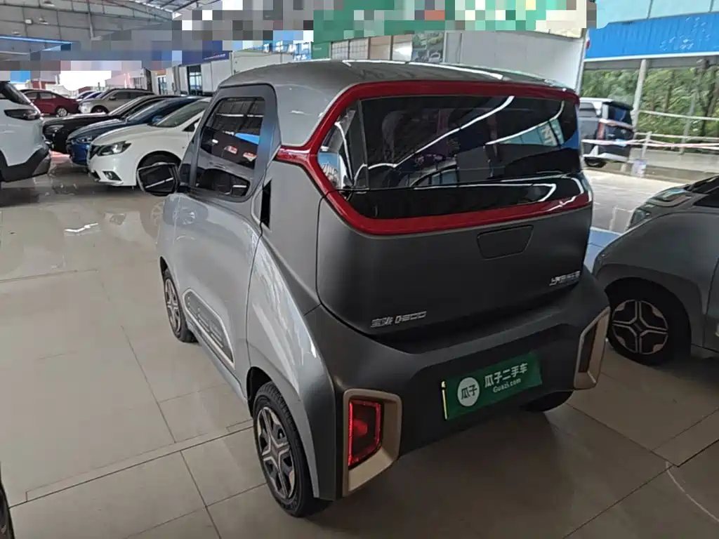 Baojun E200 2018 — фото 5