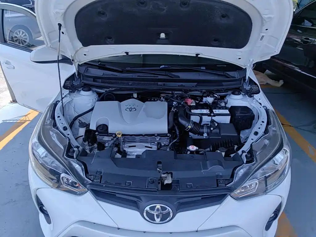 Toyota Yaris L 2018 — фото 20