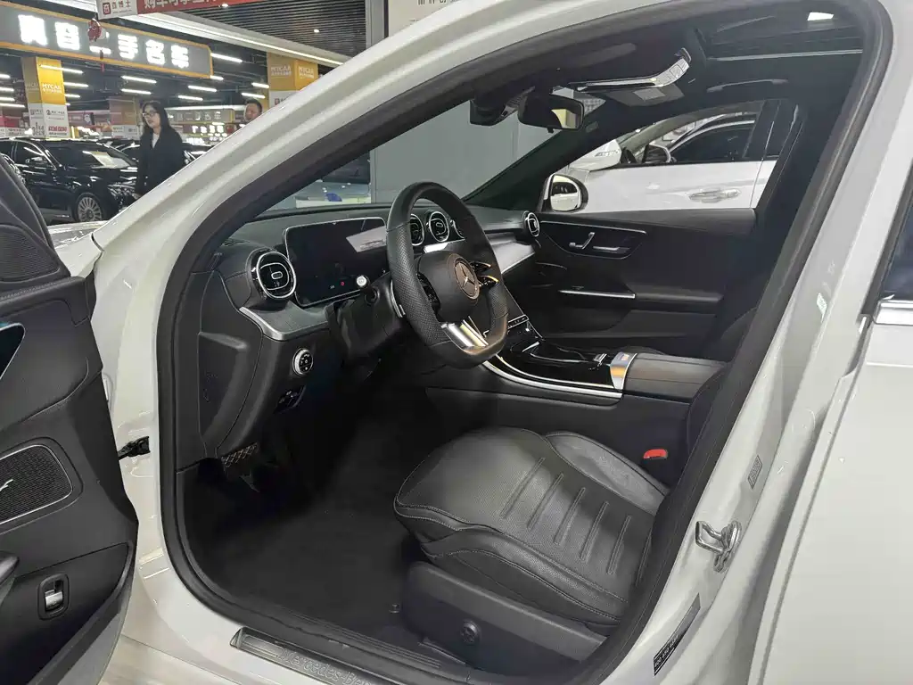 Mercedes-Benz C-Class 2022 — фото 6