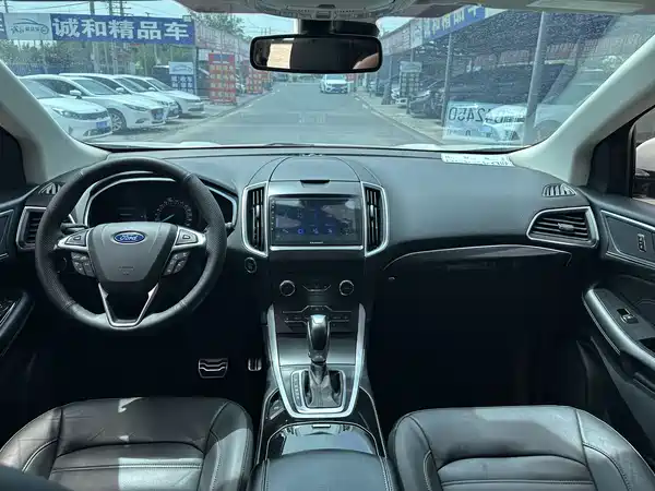 Ford Edge 2016