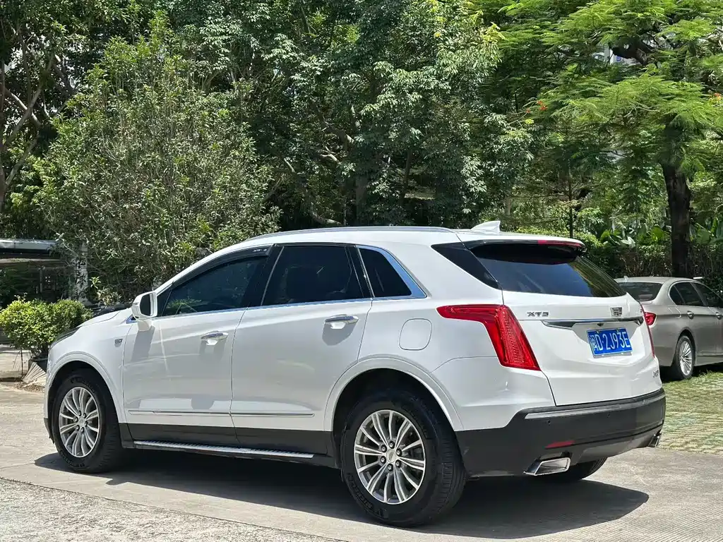 Cadillac XT5 2017