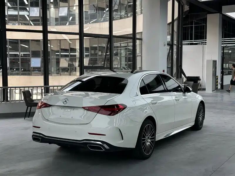 Mercedes-Benz C-Class 2022