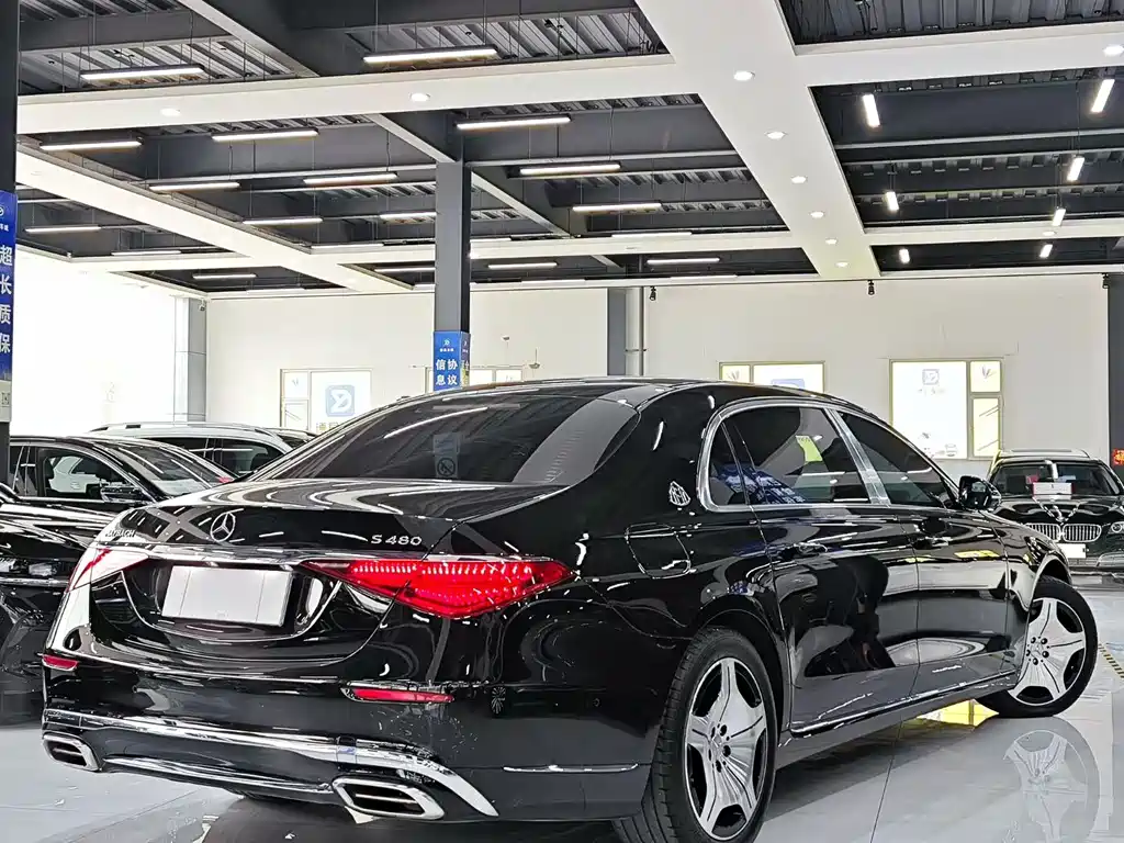 Mercedes-Benz Maybach S-Class 2024 — фото 9