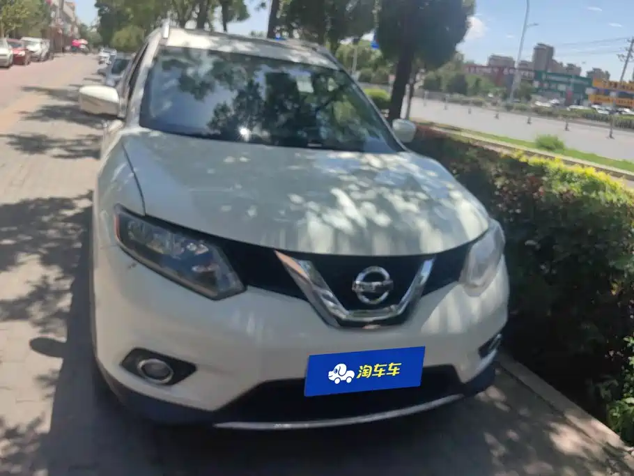 Nissan X-Trail 2015