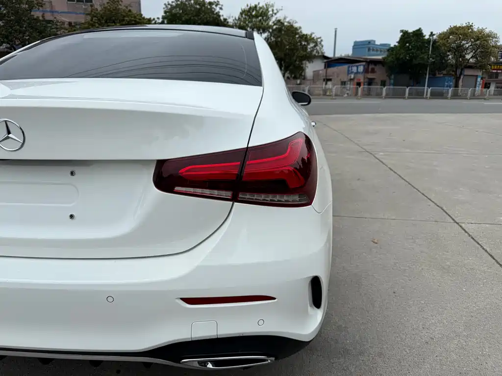 Mercedes-Benz A-Class 2020 — фото 18