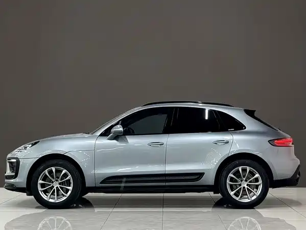 Porsche Macan 2022